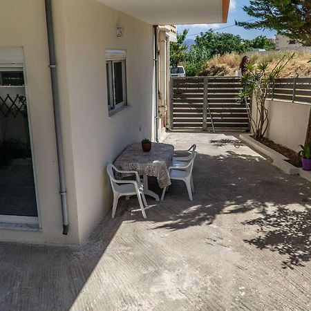 Artemissia New Well Sided Modish House Daire Kíssamos Dış mekan fotoğraf